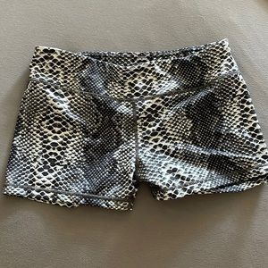 CrossFit snake skin shorts size XL. Runs small.